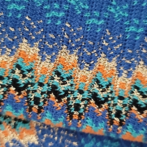 Missoni Fringe Metallic Crochet Knit Scarf - Picture 3 of 14